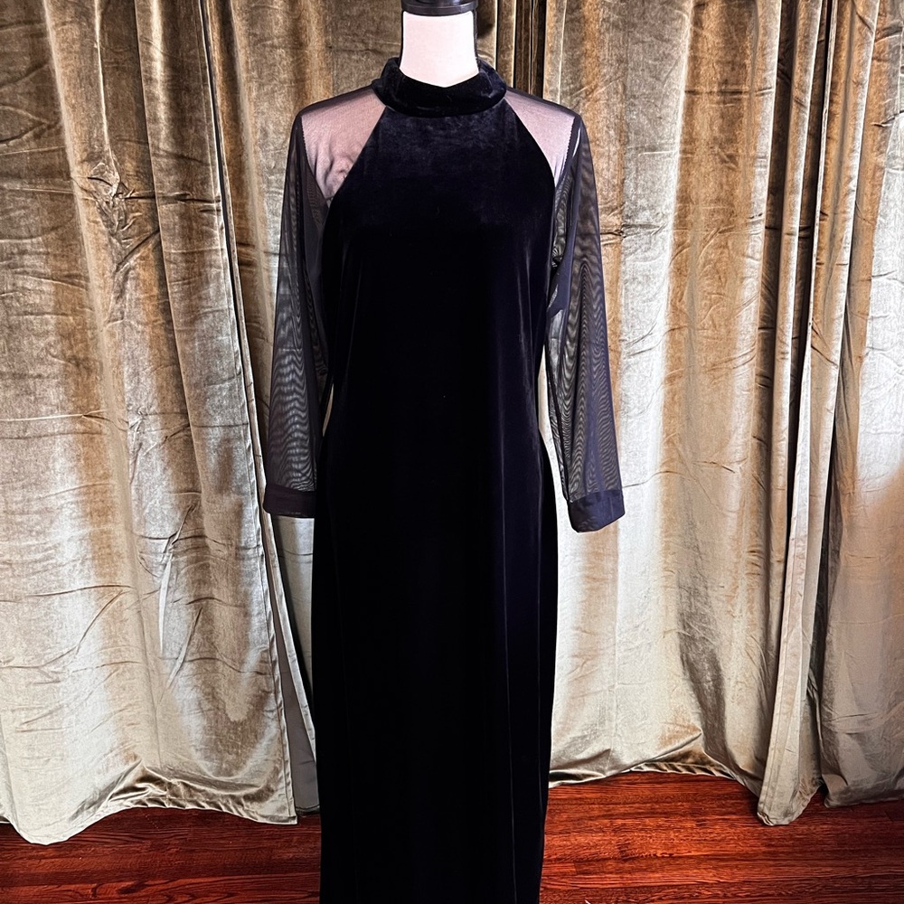 Stunning black velvet, formal, holiday dress, black tie event